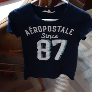 Juniors size med tshirt